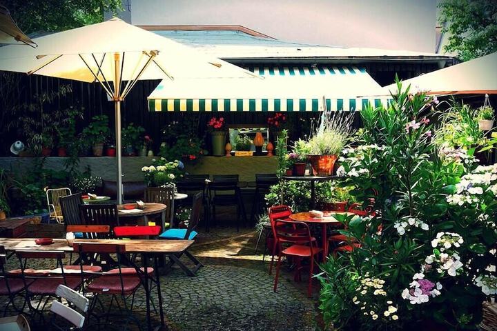 Terrace/Patio 77 of 79