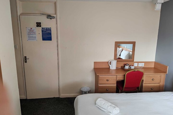 Room 35 of 57