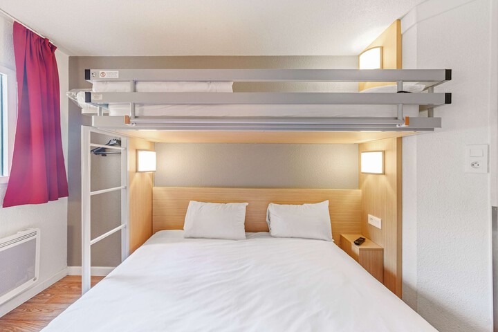 In-room business center