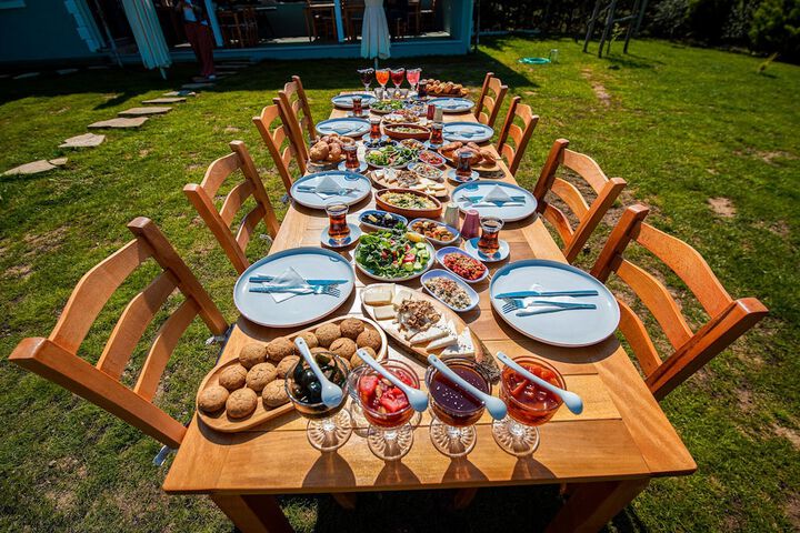 Breakfast/Coffee Service 47 of 61
