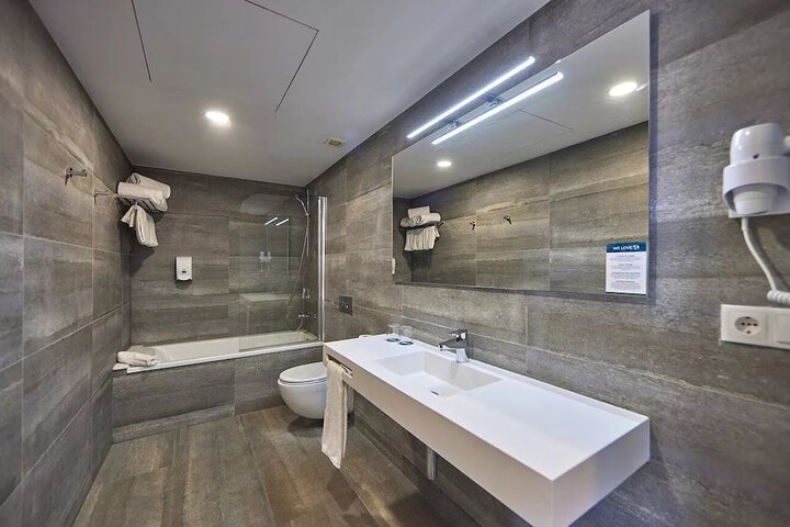 Bath Photo