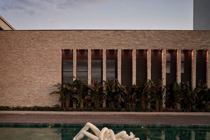 Pool 259 of 888