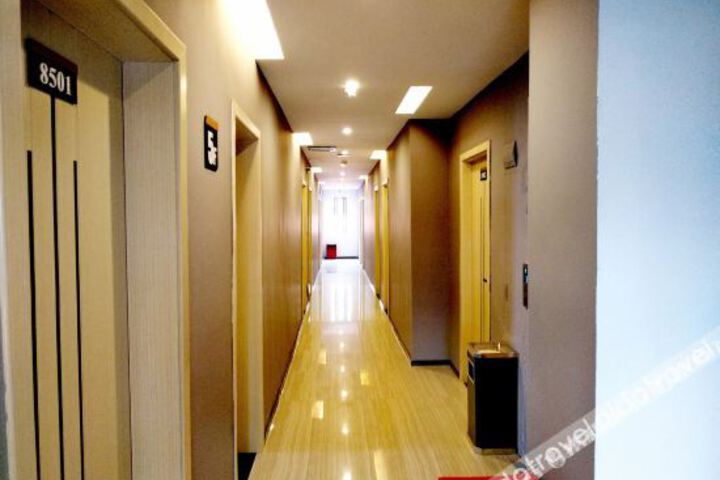 Hotel Interior 18 of 26