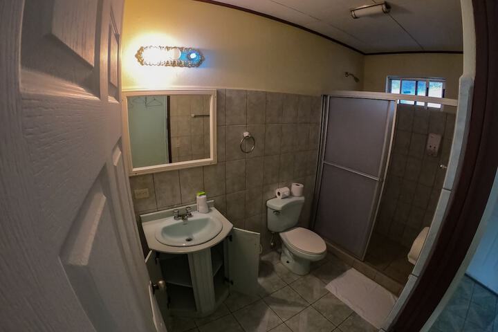 Room 13 of 19