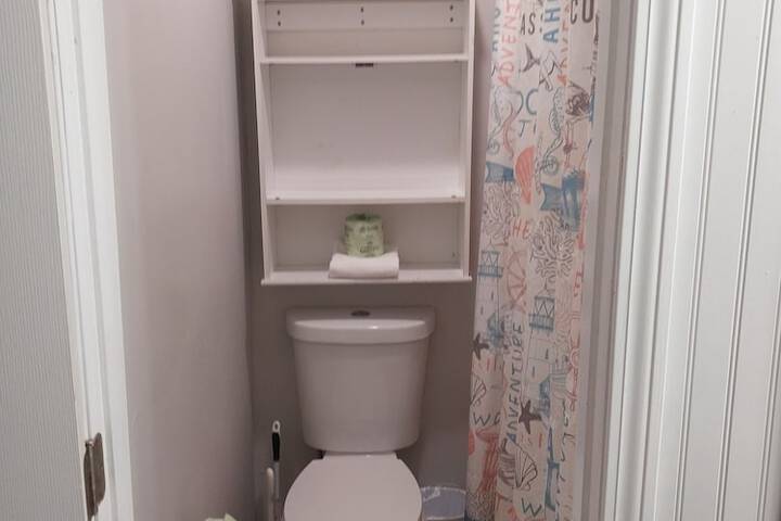 Room 62 of 77