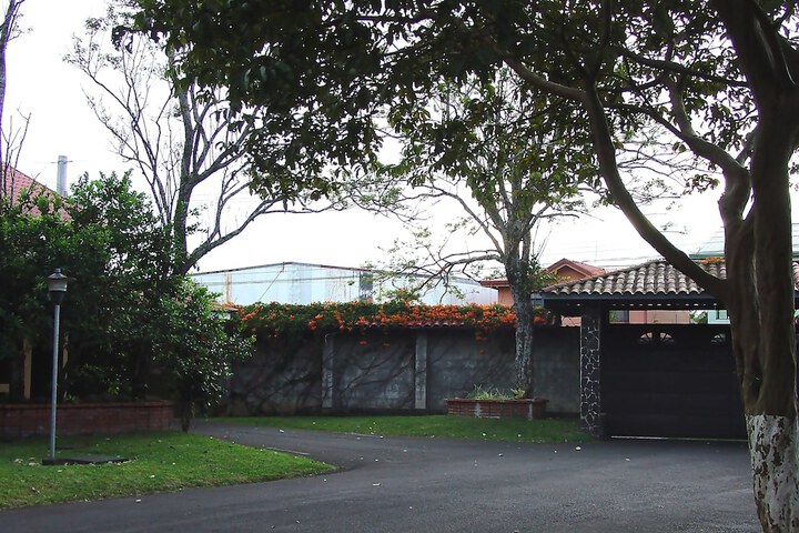 Property Grounds 28 of 38