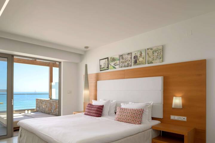 Room 48 of 152