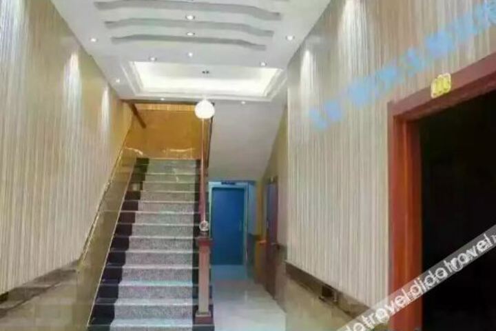 Hotel Interior 7 of 15