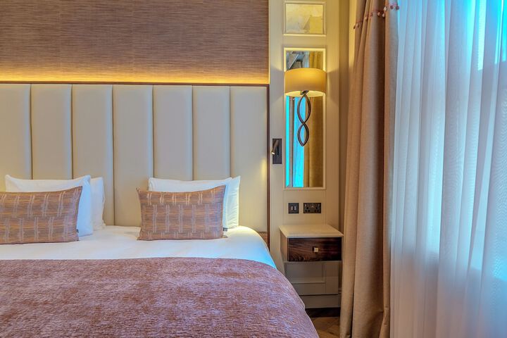 Room 40 of 73