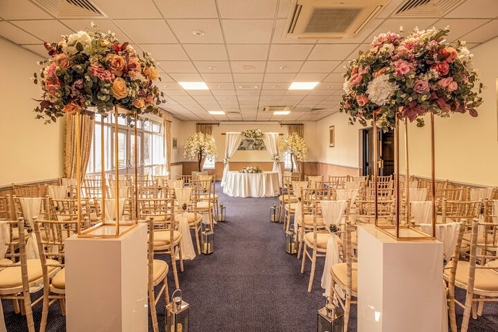 Ballroom/Hall 56 of 69