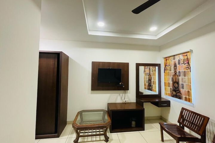 Room 14 of 31