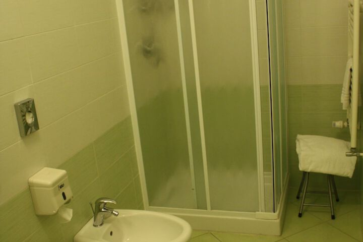 Clean Restrooms