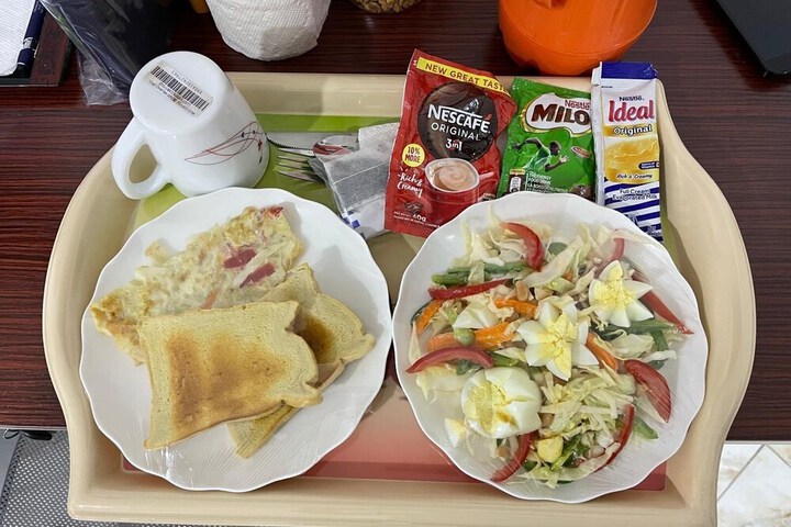 Breakfast/Coffee Service 78 of 120