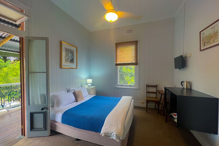 Room 15 of 29
