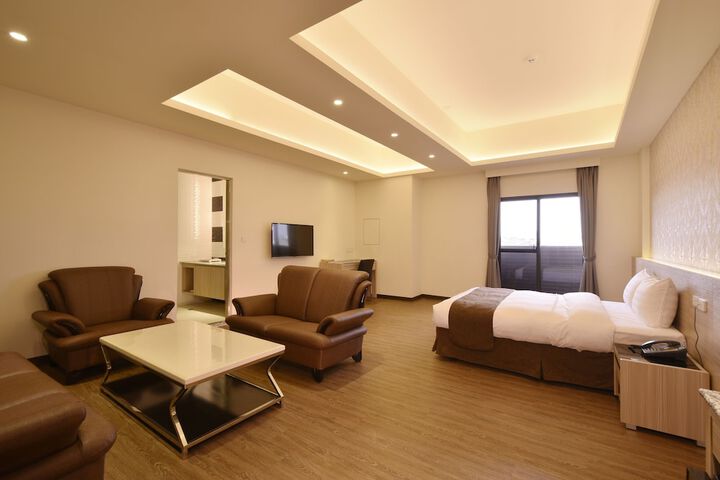 Room 13 of 45