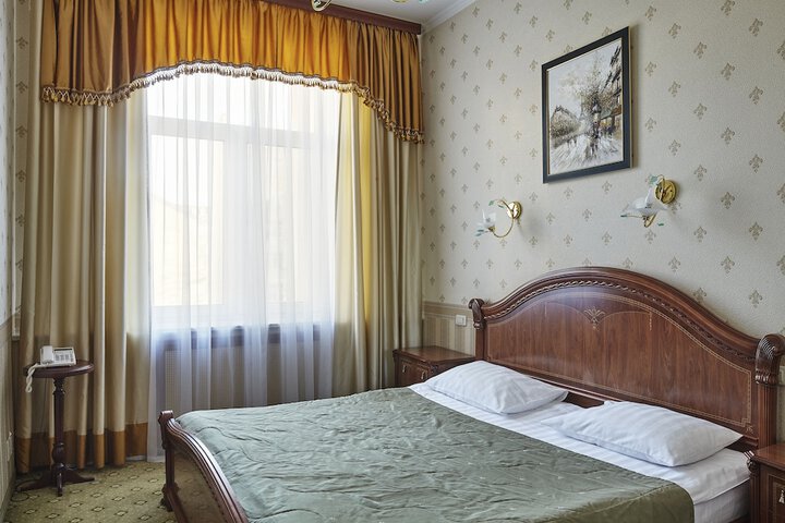 Room 11 of 55