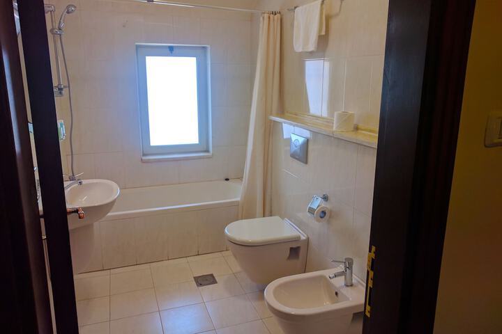 Room 20 of 41