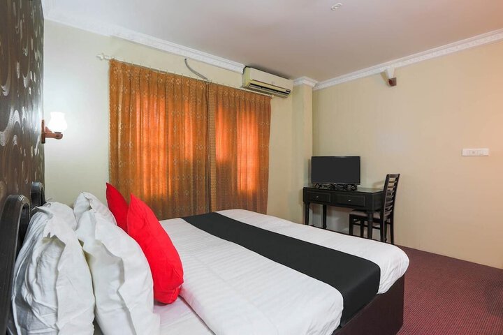 Room 3 of 11