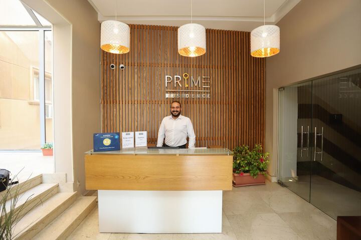 Entrance & Lobby