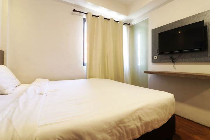 Room 13 of 79