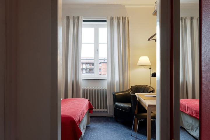 Room 20 of 84