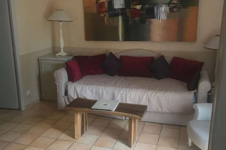 Room 18 of 62
