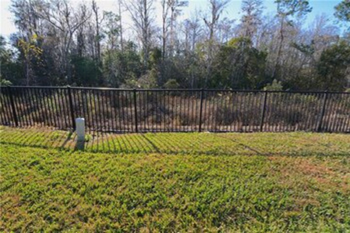 Hotel Exterior 7 of 23