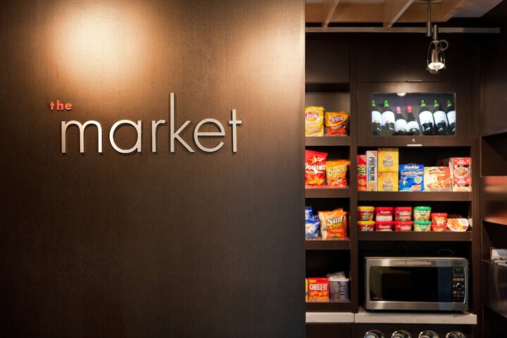 Snack bar