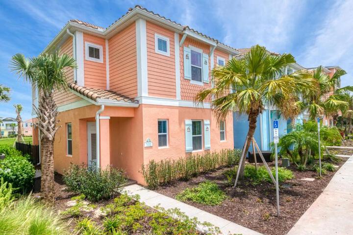 Paradise Cottage With Private Pool Near Disney & Margaritaville Resort & Island H20 Waterpark Access - 7989Su