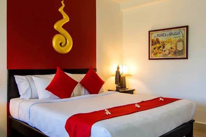 Room 4 of 27