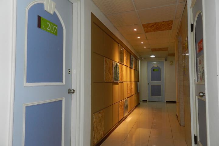 Ballroom/Hall 219 of 232