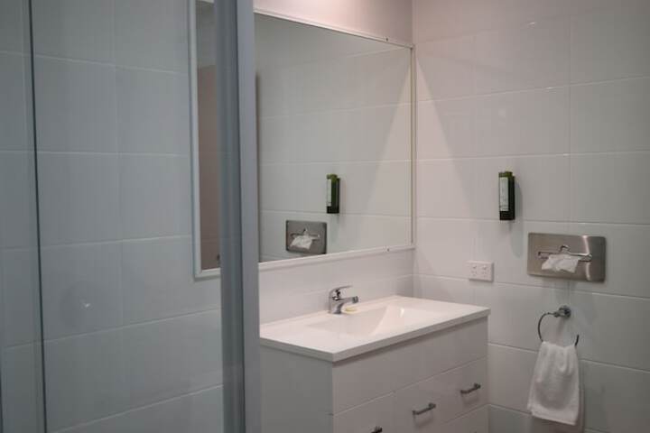 Room 9 of 13