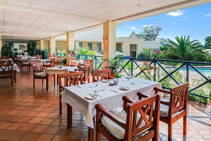 Dining Photos