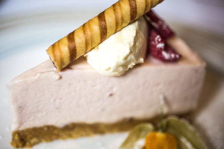 Dining Photos