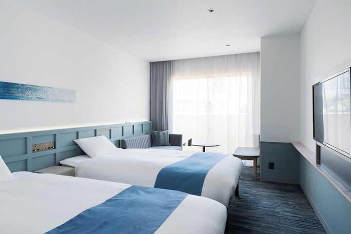 Room 32 of 203