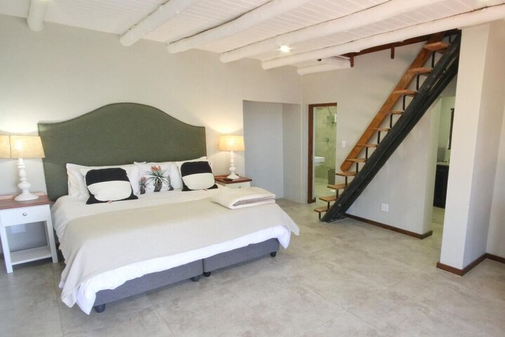 Room 20 of 44