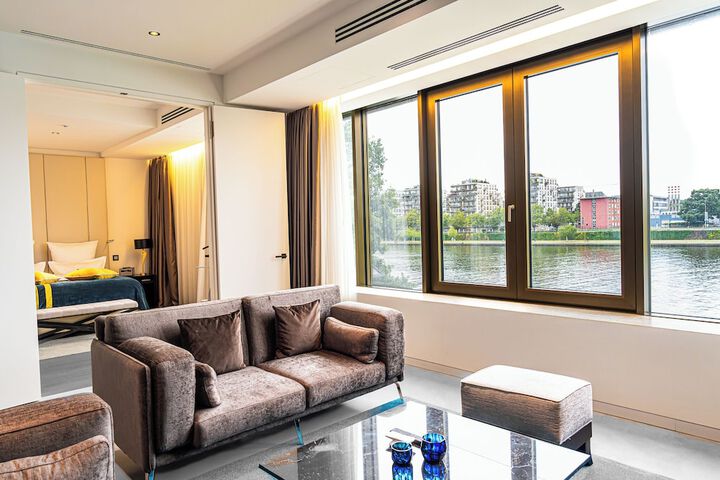Room 20 of 47