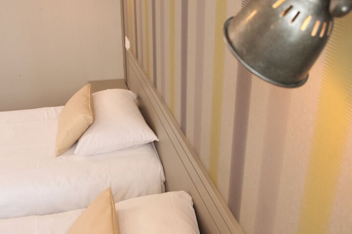 Room 27 of 55