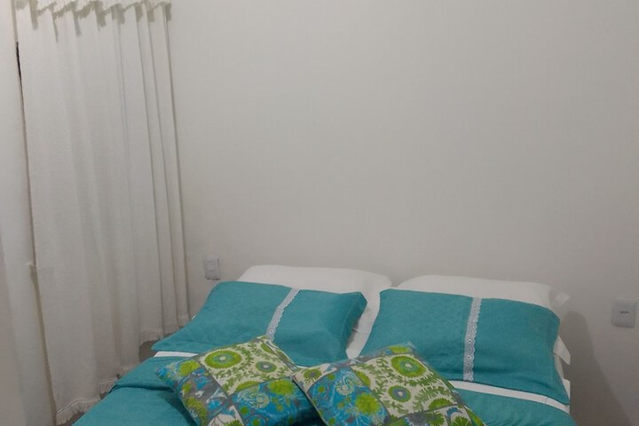 Room 11 of 18