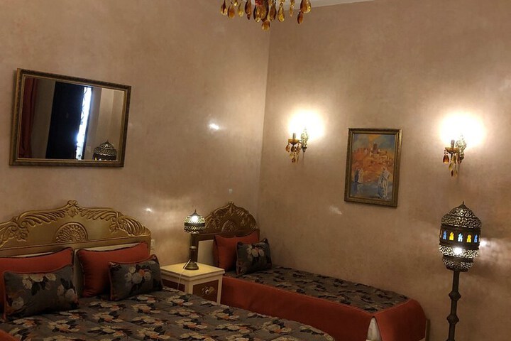 Room 21 of 74
