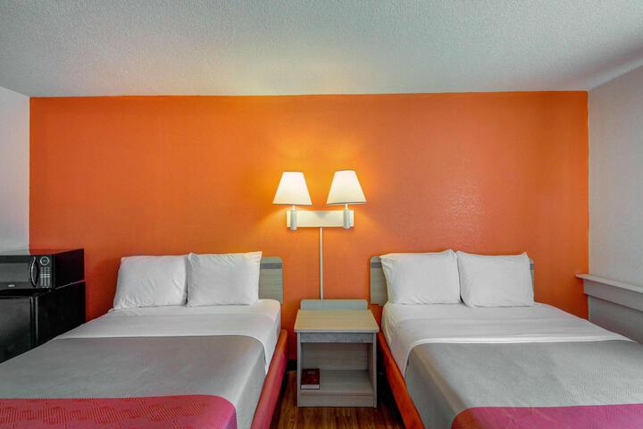 Room 31 of 33