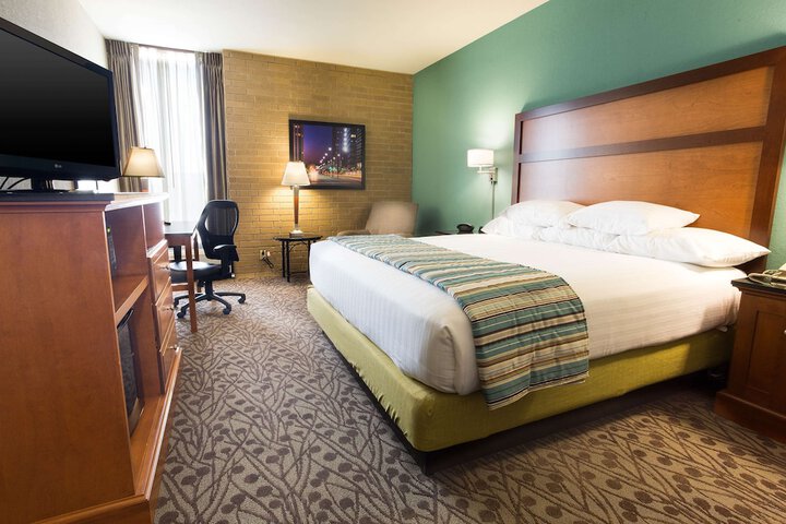 Room 14 of 53