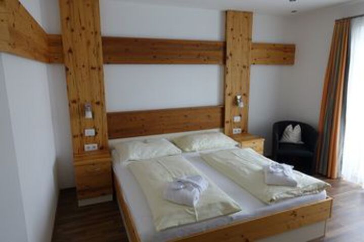 Room 14 of 47