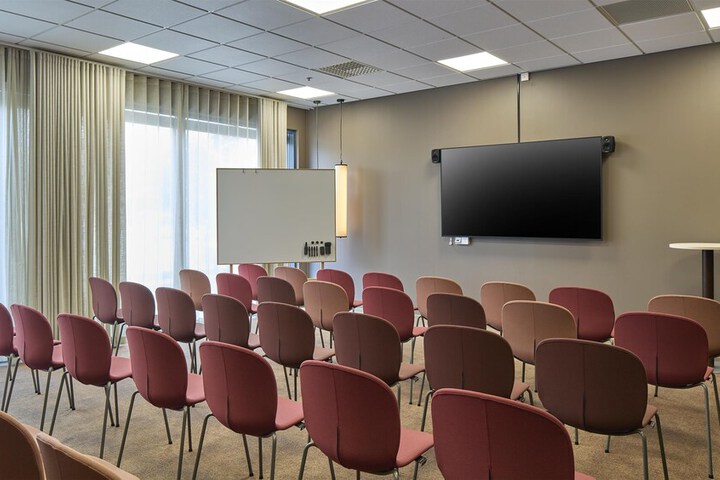 Meeting 43 of 44