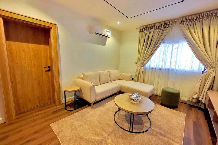 Room 52 of 72
