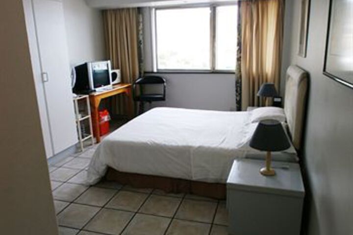 Room 20 of 101