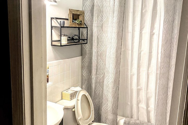 Room 63 of 150