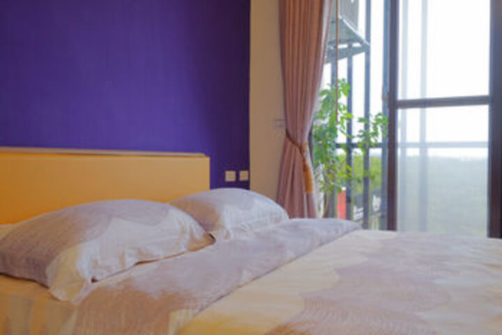 Room 5 of 22
