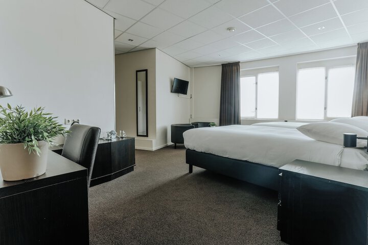 Room 21 of 67