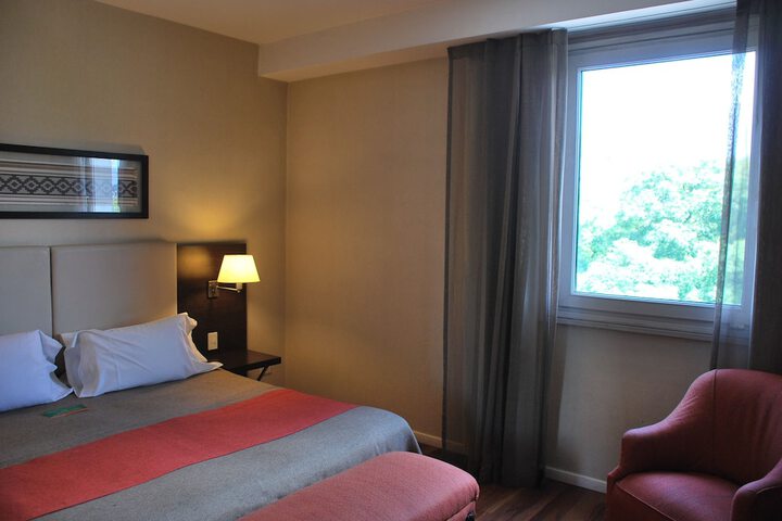 Room 8 of 49